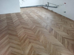 DESKA LITA JODEŁKA FRANCUSKA DĄB RUSTIKAL 16x120mm