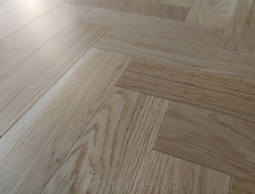 Parkiet lity Dąb mix olejowany fazowany 16x70x300mm, polecany do jodełki