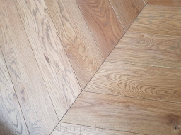 Walczak deska lita Dąb Country jodełka francuska olejowana 16x130mm
